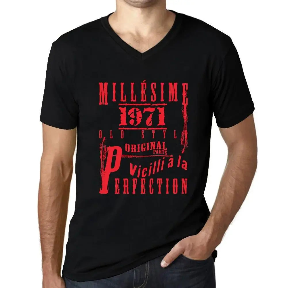 Men's Graphic T-Shirt V Neck Vintage Aged to Perfection 1971 – Millésime Vieilli à la Perfection 1971 – 53rd Birthday Anniversary 53 Year Old Gift 1971 Vintage Eco-Friendly Short Sleeve Novelty Tee