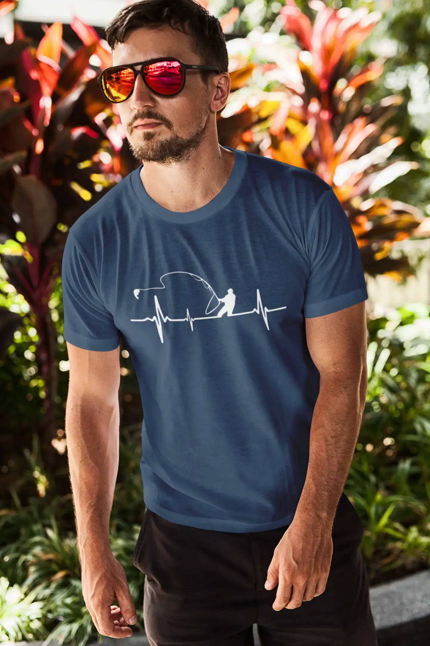 ULTRABASIC - White Graphic Printed Men's Fisherman
 Heartbeat T-Shirt French Navy