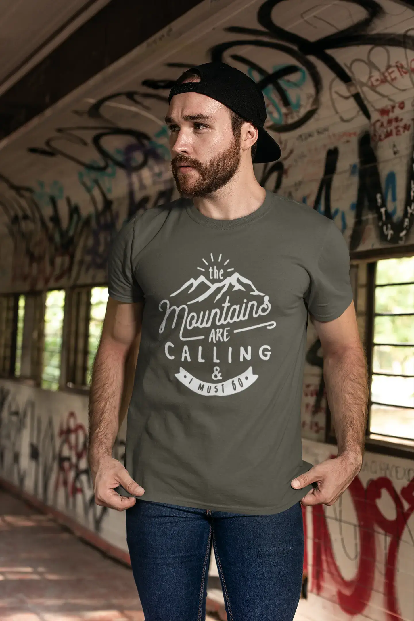 ULTRABASIC - Graphic Printed Men's The Mountains Are Calling And I Must Go Hiking Tee Vintage White