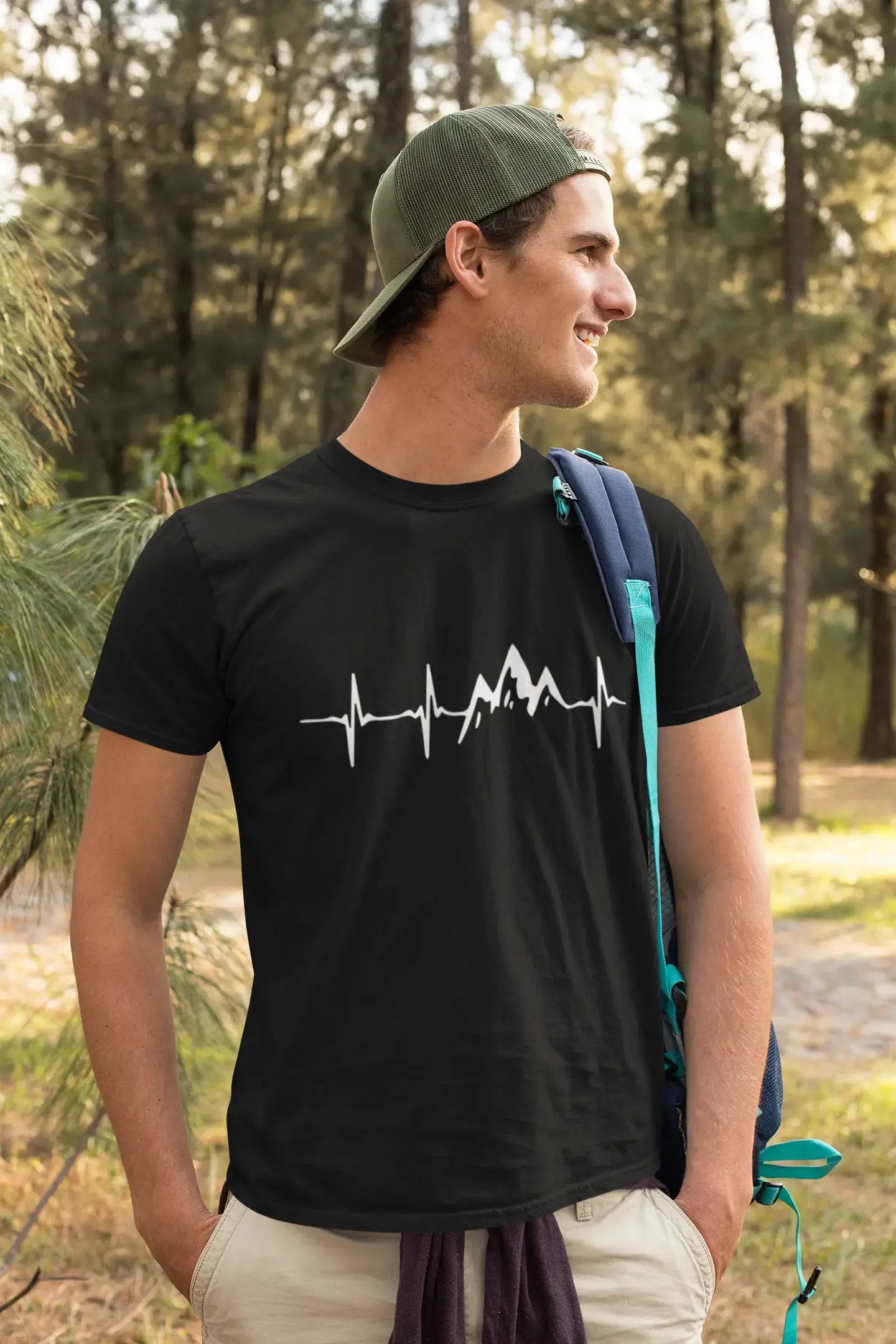 ULTRABASIC - Graphic Printed Men's Mountain Heartbeat T-Shirt French Navy