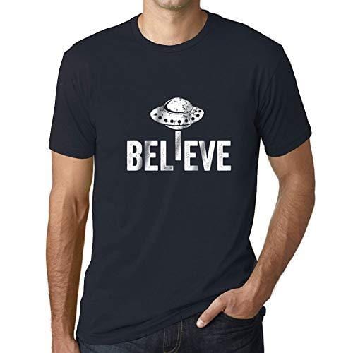 Ultrabasic - Homme Graphique Believe OVNI Extraterrestre T-Shirt Impression de Lettre Occasionnelle Drôle Marine